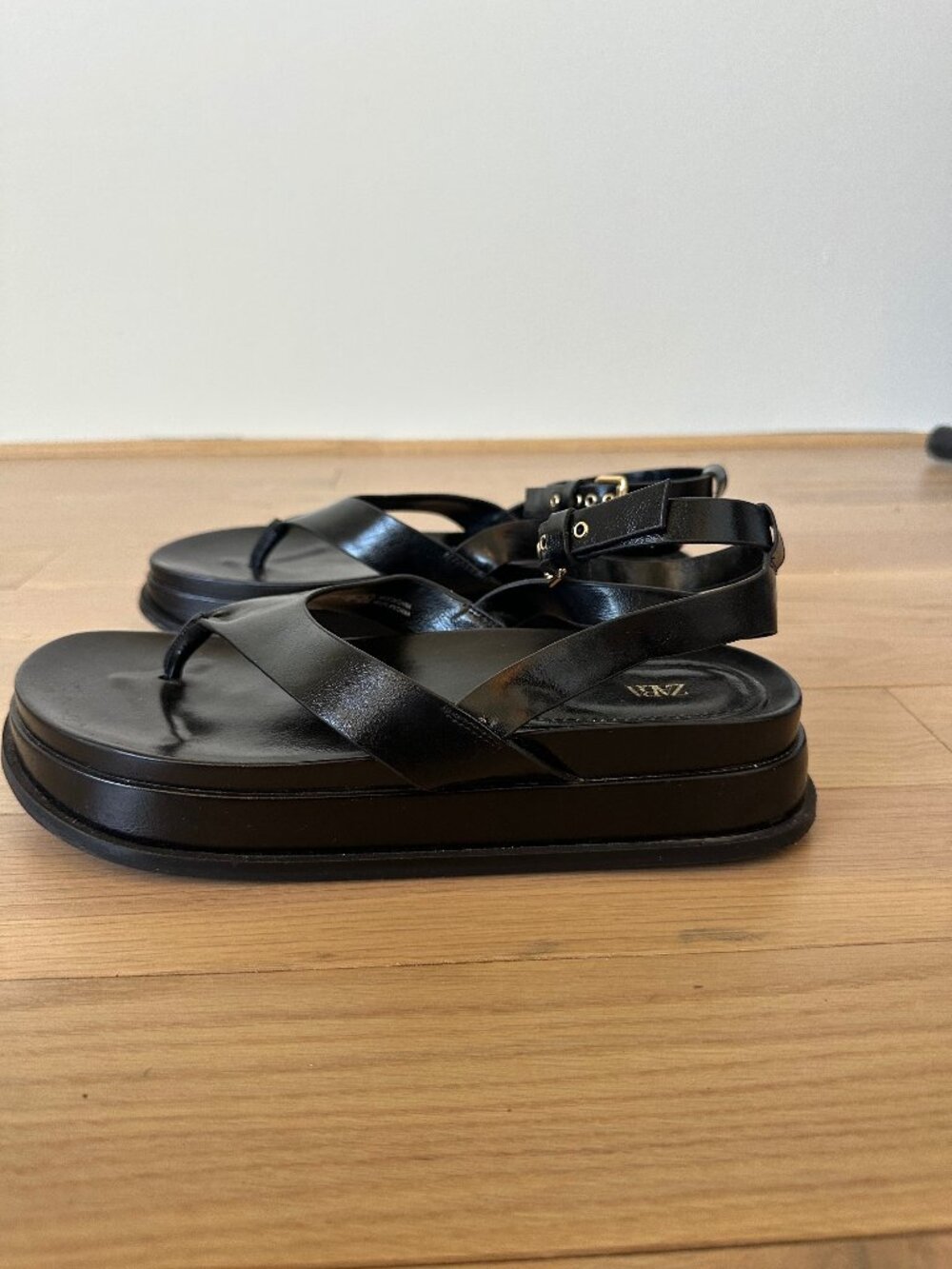 Zara Platform Thong Sandals Black EU 40 / US 9